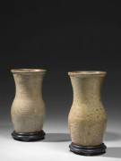 PAIRE DE VASES, XXe SIÈCLE