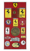 FERRARI  Ensemble de 15 badges et écussons - Clubs étrangers et divers