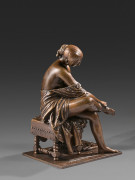 James PRADIER Genève, 1790 - Bougival, 1852 Femme mettant un bas Bronze à patine brun clair