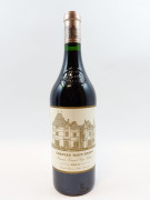 1 bouteille CHÂTEAU HAUT BRION 2010 1er GC Pessac Léognan (étiquette léger abimée