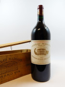 1 magnum CHÂTEAU MARGAUX 1985 1er GC Margaux (capsule léger déchirée) Caisse bois d'origine