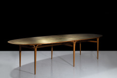 Bruno MATHSSON 1907-1988 Table dite « Super Ellipse » - Circa 1960 Piètement en hêtre, plateau en hêtre recouvert de laiton