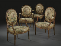 SUITE DE QUATRE FAUTEUILS À LA REINE D'ÉPOQUE LOUIS XVI