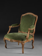 FAUTEUIL À CHÂSSIS D'ÉPOQUE LOUIS XV Attribué à Jean-Baptiste I Tilliard