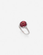 Bague  Or, spinelle 3.01 cts (GCI: spinelle naturel) et diamants A 3.01 ct spinel (GCI: natural), diamond and gold ring