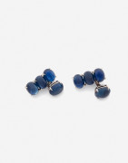 Boutons de manchette Or et saphirs cabochons A pair of sapphire and 18k white gold cufflinks