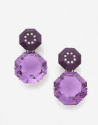 Margherita BURGENER Pendants d'oreilles or, titane, améthystes et diamants A pair of amethyst, diamond, titanium and gold ear pendant