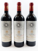 9 bouteilles CHATEAU MOUTON ROTHSCHILD 2002 1er GC Pauillac (étiquettes léger froissées, 1 léger déchirée, 1 tachée. 8 capsules CRD,...