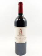 1 bouteille CHÂTEAU LATOUR 2001 1er GC Pauillac (étiquette léger abimée
