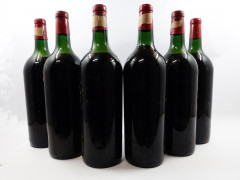 6 magnums CHÂTEAU LATOUR 1964 1er GC Pauillac (2 légèrement bas, 4 haute épaule