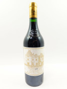 1 bouteille CHÂTEAU HAUT BRION 1989 1er GC Pessac Léognan (étiquette légèrement abimée)