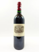 1 bouteille CHÂTEAU LAFITE ROTHSCHILD 2000 1er GC Pauillac (léger accroc sur étiquette)
