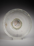 GRAND PLAT EN VERRE  Art romain, 2e-3e siècle