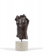 Igor MITORAJ (1944 - 2014) Kea - 1979 Bronze à patine brune et marbre