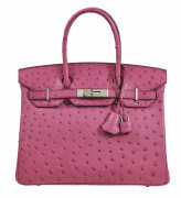 HERMÈS 2005  Sac BIRKIN 30 Autruche Rose Fuschia (Struthio camelus) NR Garniture métal argenté palladié  BIRKIN 30 bag...