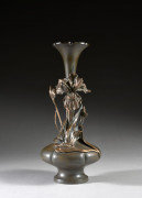 VASE EN BRONZE, Japon, fin de l'époque Meiji (1868-1912)