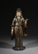 GRANDE SCULPTURE DE KANNON EN BOIS LAQUÉ POLYCHOME, Japon, époque Edo, XVIIIe-XIXe siècle