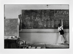 Willy RONIS 1910 - 2009 École de Binson-et-Orquigny, 1960 Épreuve argentique (c. 1990)