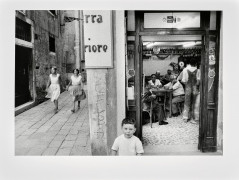 Willy RONIS 1910 - 2009 Le rendez vous des maçons - Venise, 1959 Épreuve argentique (c. 1990)