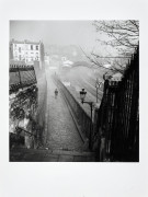 Willy RONIS 1910 - 2009 Portfolio escaliers parisiens - Belleville - Ménilmontant - Rue Vilin, 1947 - Avenue Simon-Bolivar, 1950 - R...