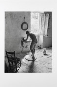 Willy RONIS 1910 - 2009 Le nu provençal - Gordes, été 1949 Épreuve argentique, signée à l'encre dans la marge inférieure à droite