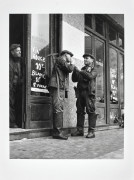 Willy RONIS 1910 - 2009 Rue de Ménilmontant - Paris, 1947 Épreuve argentique (c. 1990)