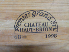 6 bouteilles CHÂTEAU HAUT BRION 1998 1er GC Pessac Léognan Caisse bois d'origine (abimée