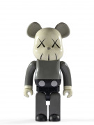 KAWS (Né en 1974) Be@rbrick 1000% / Companion (Gris) - 2002 ABS