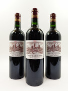 12 bouteilles CHÂTEAU COS D'ESTOURNEL 2004 2è GC Saint Estèphe (contre étiquettes léger tachées)