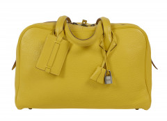 HERMÈS 2009  Sac VICTORIA II FOURRE-TOUT 35 Taurillon Clémence jaune Garniture métal argenté palladié  VICTORIA II FOU...