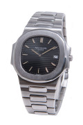 ¤ PATEK PHILIPPE Nautilus, ref. 3700/001, n° 1307517 Vers 1982