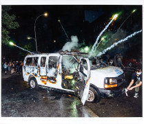 Malike SIDIBÉ (Ivoirien - Né en 1997) George Floyd Protest, 2020 (tirage édité en 2021) Tirage jet d'encre