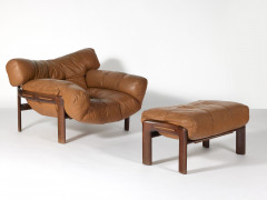 Angelo MANGIAROTTI & Chiara PAMPO 1921 - 2012 Fauteuil et son ottoman « Legere » - circa 1978