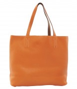 HERMÈS 2012  Sac DOUBLE SENS 36 Taurillon Clémence orange et gold Piqué sellier blanc Dimensions : 36 x 33 x 13 cm  ...