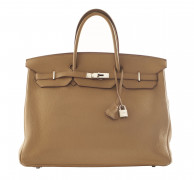 HERMÈS 2008  Sac BIRKIN 40 Taurillon Clémence Kraft Garniture métal argenté palladié  BIRKIN 40 bag Kraft taurillon...