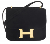 HERMÈS 1996  Sac Mini CONSTANCE 18 Veau Doblis noir Garniture métal plaqué or  Mini CONSTANCE 18 bag Black Doblis ca...