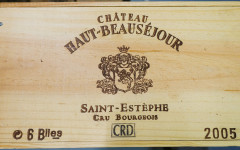 12 bouteilles CHÂTEAU HAUT BEAUSEJOUR 2005 Cru Bourgeois Saint Estèphe (2x6) Caisse bois d'origine