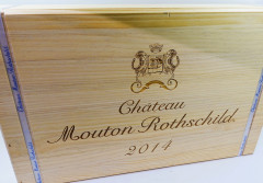 6 bouteilles CHÂTEAU MOUTON ROTHSCHILD 2014 1er GC Pauillac Caisse bois d'origine