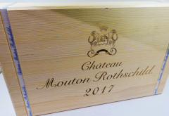 6 bouteilles CHÂTEAU MOUTON ROTHSCHILD 2017 1er GC Pauillac Caisse bois d'origine