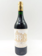 1 bouteille CHÂTEAU HAUT BRION 1988 1er GC Pessac Léognan (étiquette fanée, léger griffée