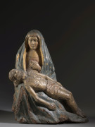 FRANCE, XVIe SIÈCLE Pietà Groupe en bois peint polychrome