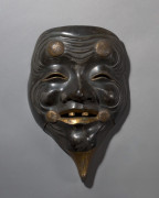 MASQUE EN SHIBUISHI LAQUÉ OR, Japon, époque Meiji (1868-1912)