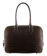 HERMÈS 2002  Sac PLUME  Crocodile du Nil mat marron (Crocodylus niloticus) II/B Garniture métal argenté palladié Dimen...