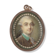 Antoine VESTIER Avallon, 1740 - Paris, 1824 Portrait de gentilhomme Miniature sur ivoire, de forme ovale