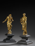 Le maître de Ciechanowiecki Actif vers 1600 Les Evangélistes saint Marc et saint Matthieu Paire de bronzes dorés