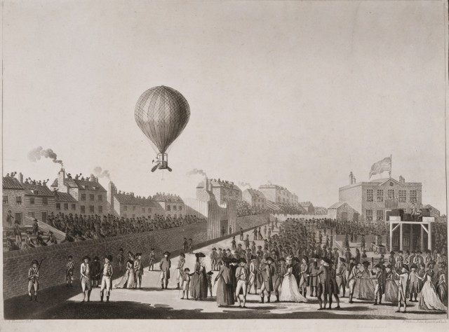 Vicenzo LUNARDI (1759-1816) View of the ascent of Mr. Lunardi 's celebrated air balloon from the Artillery Ground, September 15, 178...