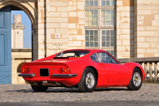 1972 DINO 246 GT BERLINETTE Châssis n° 03344La Dino, " quasi un' Ferrari " disait le Commendatore en lui refusant son nom que la postér