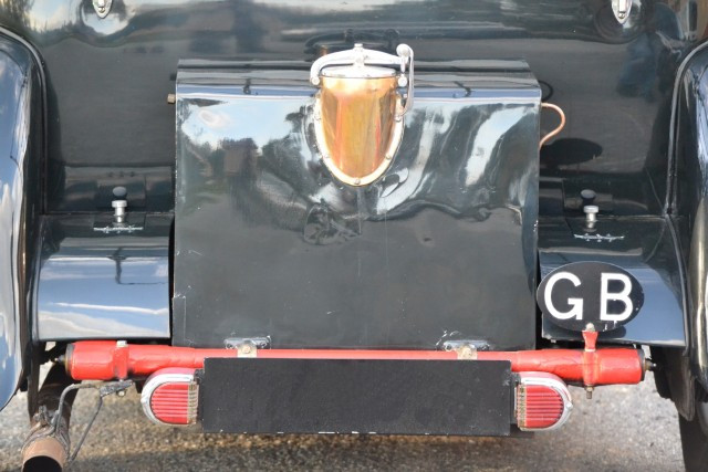 1931 INVICTA TYPE LS 4,5 L LOW CHASSIS COUPE Châssis n° S57Moteur n° 7458Marque exclusive, sinon confidentielle, née du désir de quelqu