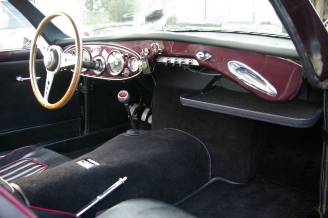 1959 AUSTIN-HEALEY 100-SIX JAMAICAN