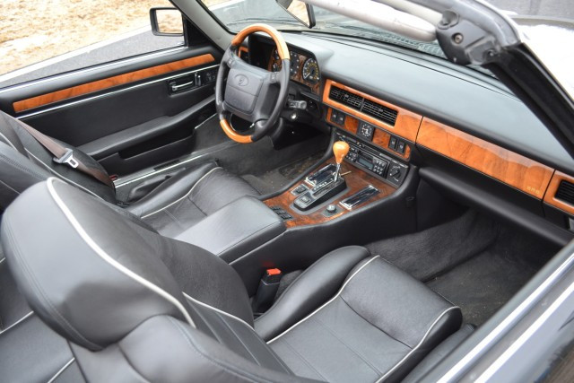 1996 JAGUAR XJS CABRIOLET 4L CELEBRATION - NO RESERVE